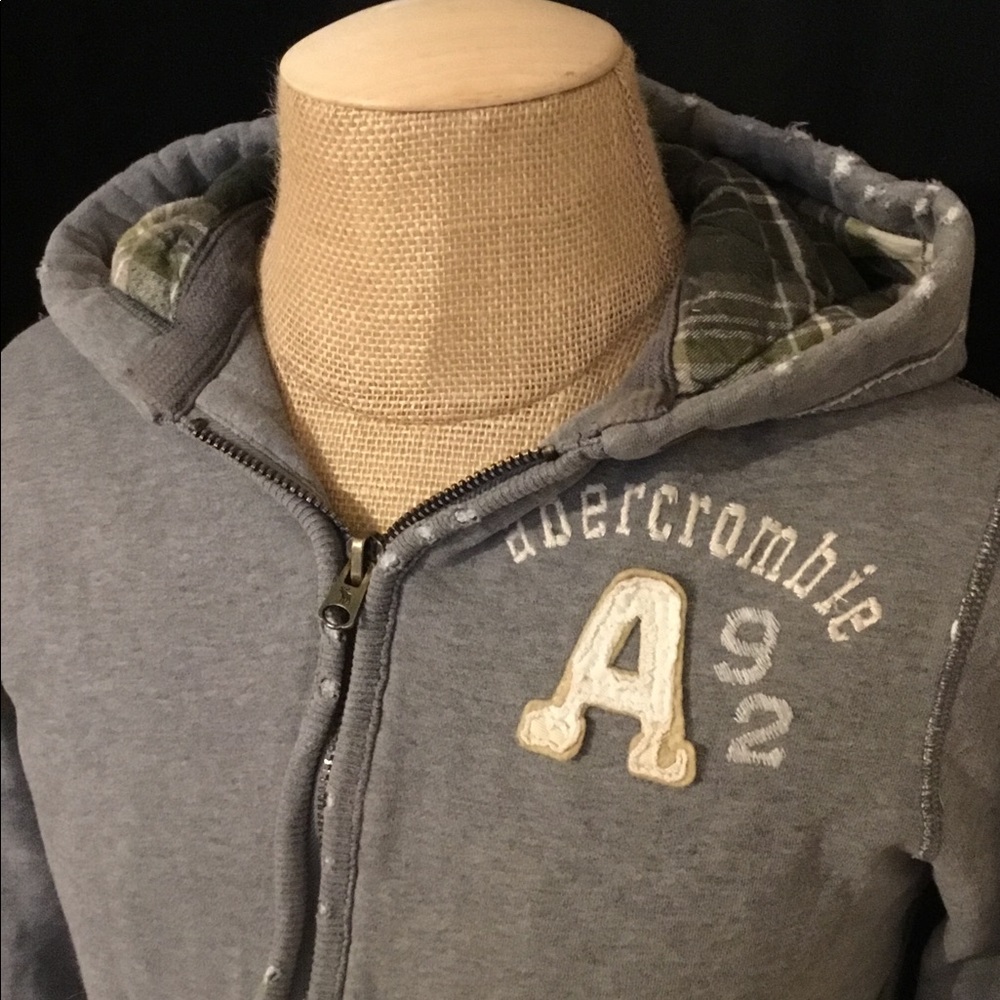 Abercrombie Youth XL Trail Distressed Jacket